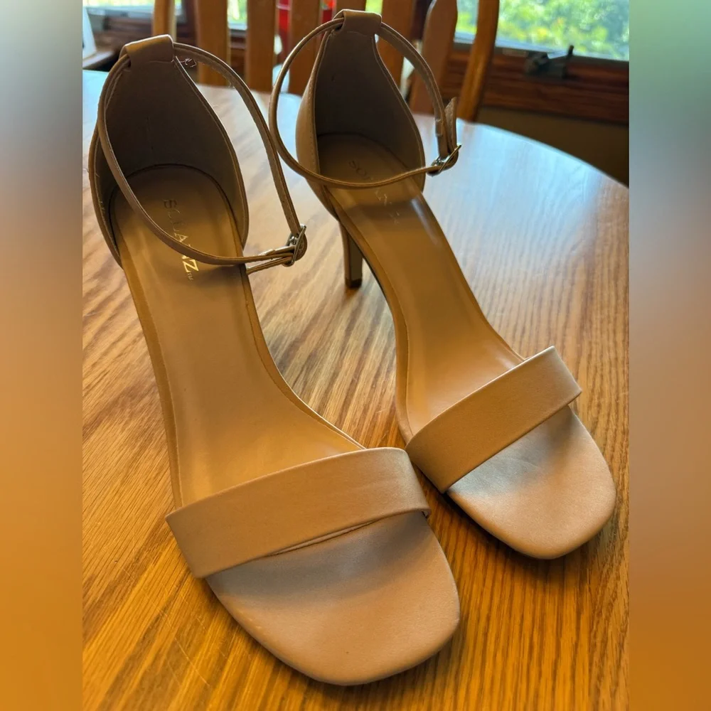 Brand New Solanz Nude Women's Heeled Sandals